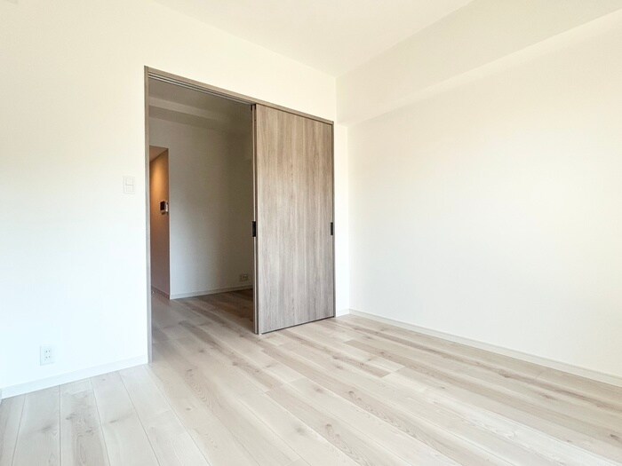 物件内観写真9　(居室)