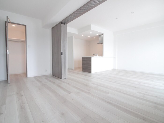 物件内観写真10　(居室)