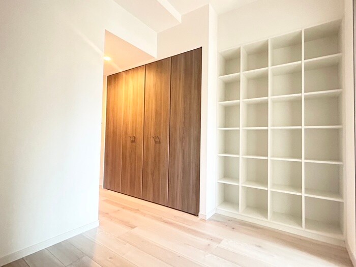 物件内観写真11　(収納)