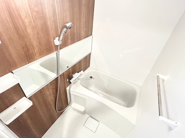 物件内観写真13　(バス／シャワールーム等)