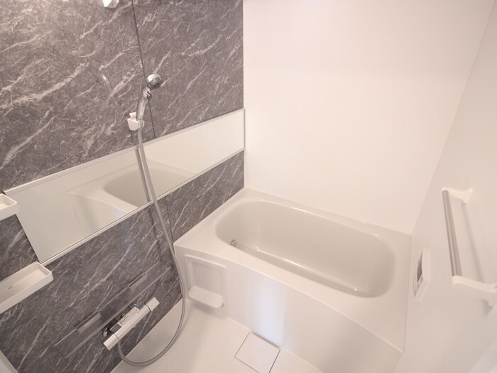 物件内観写真13　(バス／シャワールーム等)