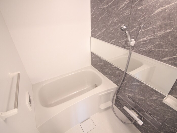 物件内観写真13　(バス／シャワールーム等)