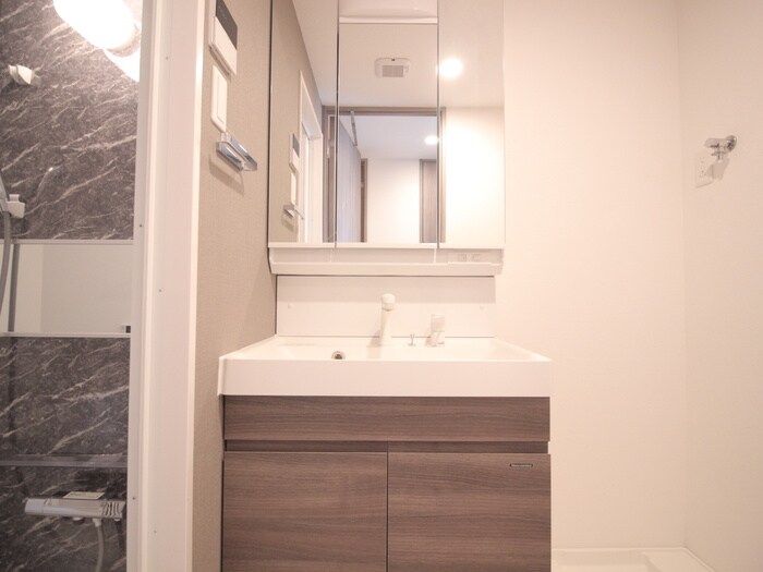 物件内観写真14　(洗面)