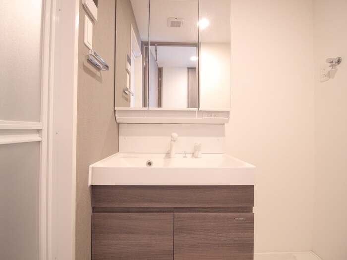 物件内観写真14　(洗面)