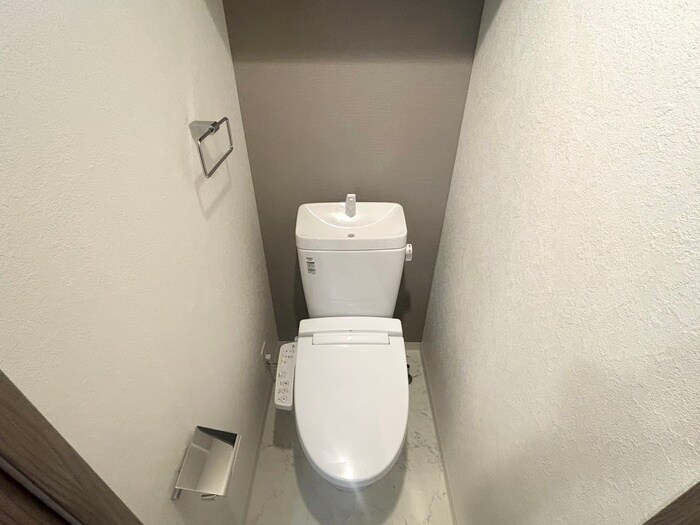 物件内観写真15　(トイレ)