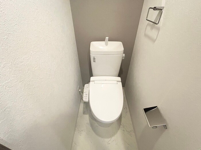 物件内観写真15　(トイレ)