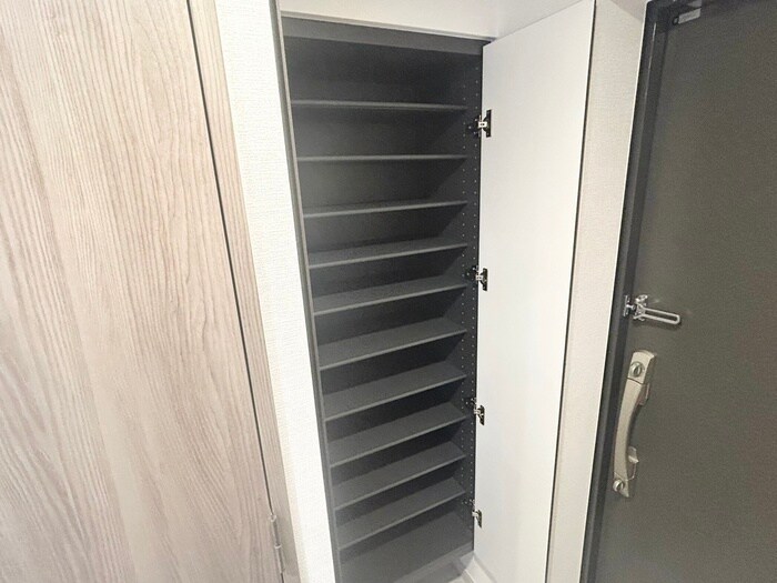 物件内観写真17　(靴箱)
