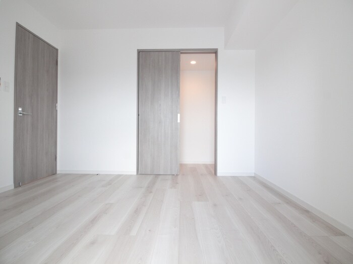 物件内観写真18　(収納)