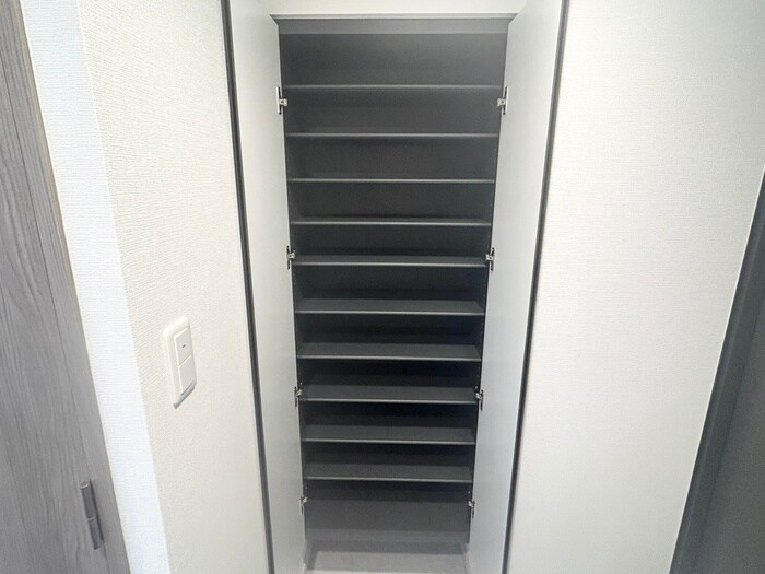 物件内観写真19　(靴箱)
