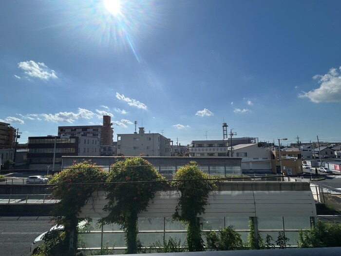 物件内観写真22　(室内からの展望)