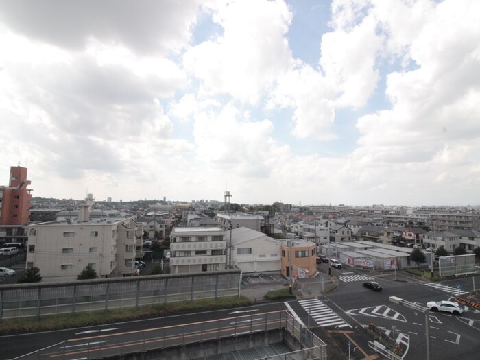 物件内観写真22　(室内からの展望)