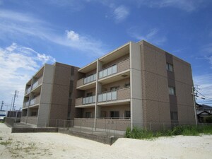 エヴァンスコート外観写真