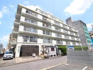 政美マンション外観写真