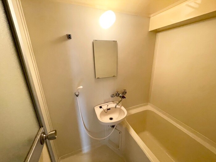 物件内観写真12　(洗面)