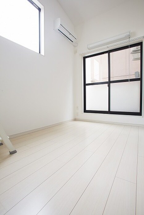 物件内観写真14　(居室)