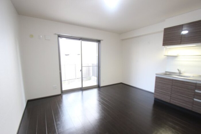 物件内観写真5　(居室)