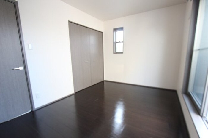 物件内観写真6　(居室)