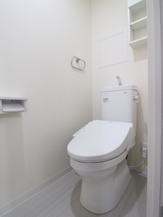 物件内観写真14　(トイレ)