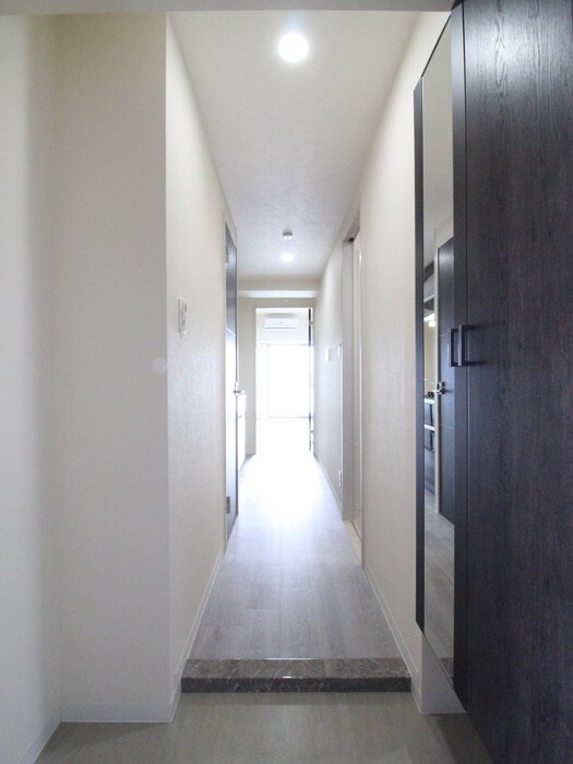 物件内観写真17　(廊下)