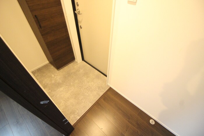 物件内観写真7　(玄関)