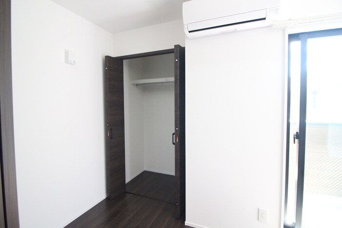 物件内観写真11　(収納)