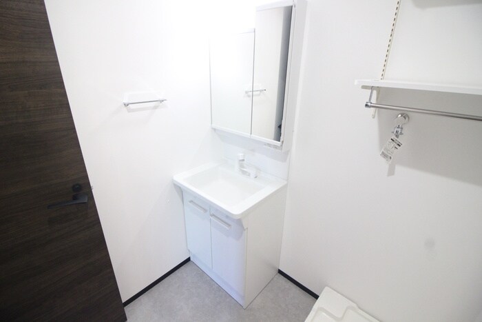 物件内観写真14　(洗面)