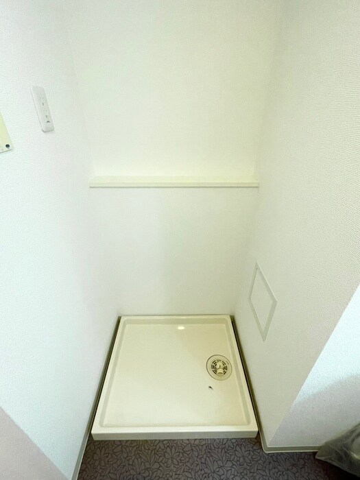 物件内観写真19　(洗濯機置場)