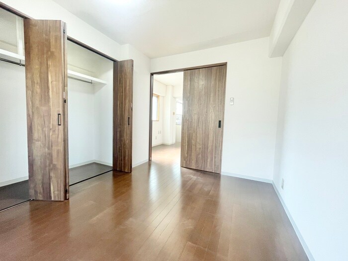 物件内観写真15　(居室)