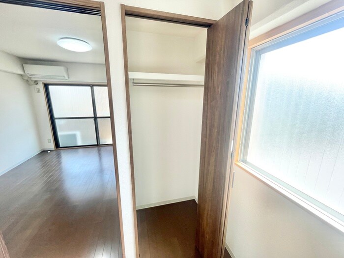 物件内観写真17　(収納)