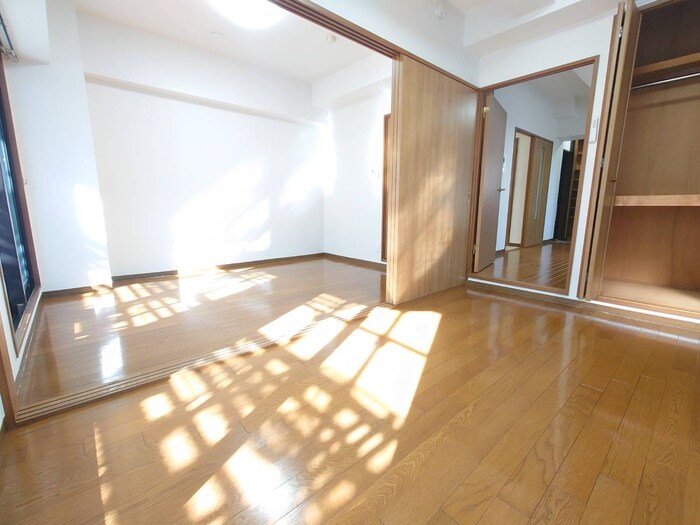 物件内観写真7　(居室)