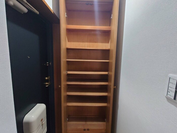 物件内観写真13　(靴箱)