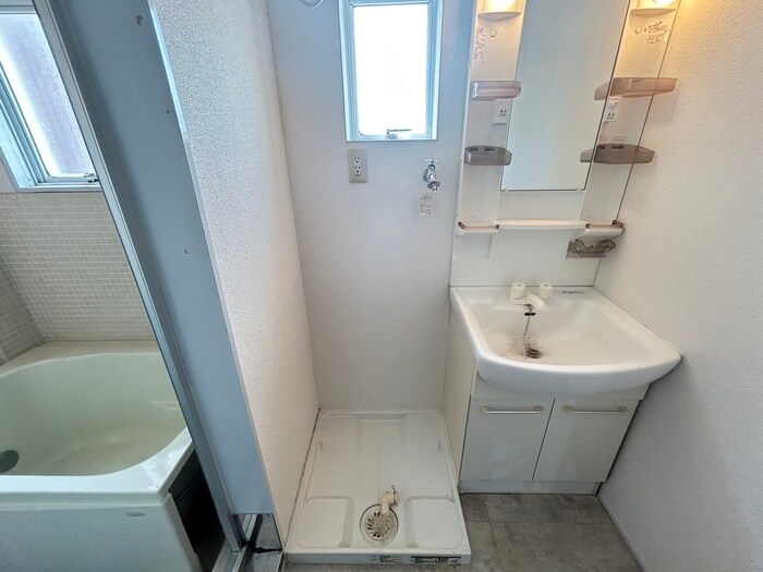 物件内観写真22　(洗濯機置場)