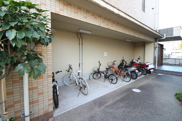 駐輪場