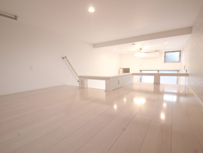 物件内観写真9　(ロフト)