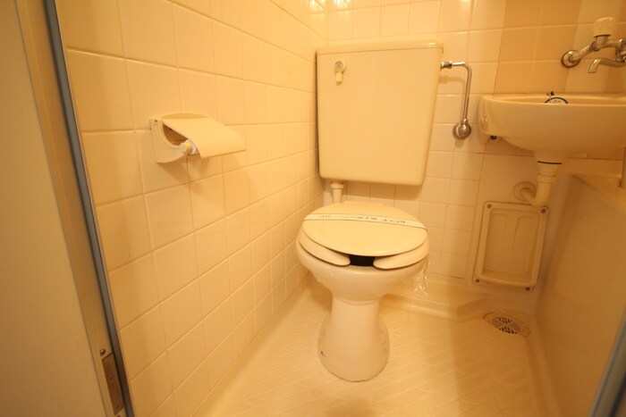 物件内観写真12　(トイレ)