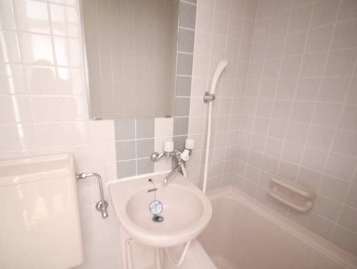 物件内観写真13　(洗面)