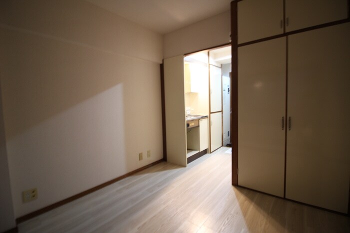 物件内観写真16　(内観写真)