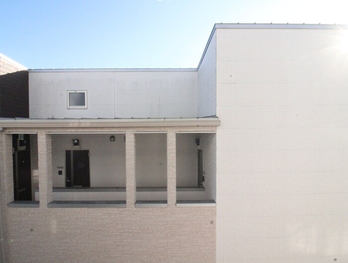 物件内観写真20　(室内からの展望)