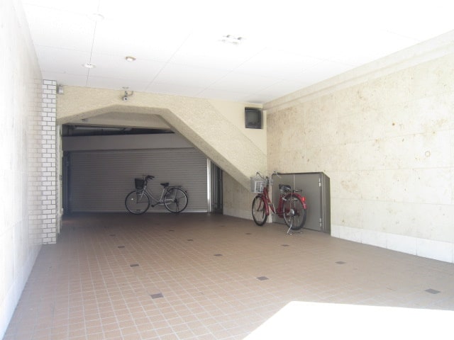 レジデンス岩島のエントランス部分