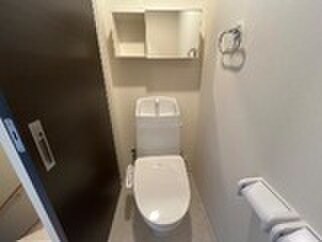 物件内観写真6　(トイレ)