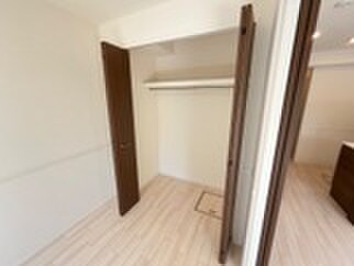 物件内観写真7　(収納)