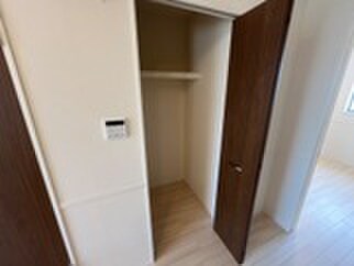 物件内観写真12　(収納)