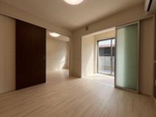 物件内観写真15　(居室)