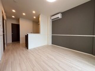 物件内観写真15　(居室)