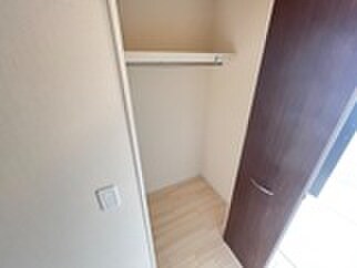 物件内観写真15　(収納)