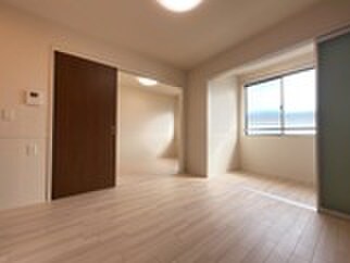 物件内観写真16　(居室)