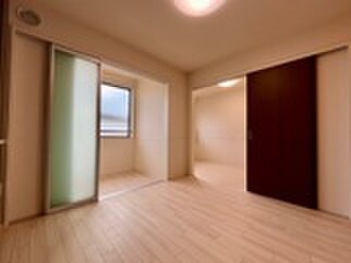 物件内観写真17　(居室)