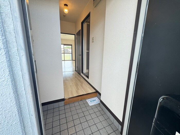 物件内観写真20　(玄関)