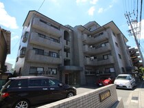 レジ－ナ・マルフクの外観写真