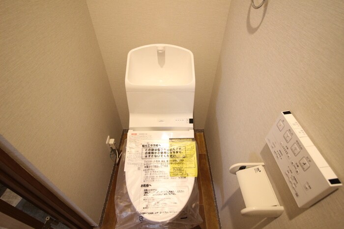 物件内観写真13　(トイレ)